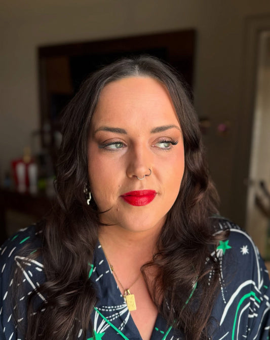 How to Achieve Salon Quality Lashes in Minutes at Home