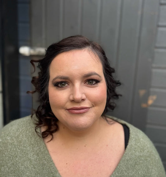 How to Make Self Adhesive Lashes Last Longer