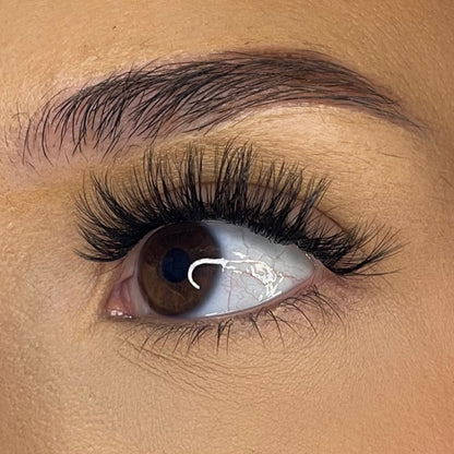 Pre-Glued No Faff Half or Full Lash- Fenella